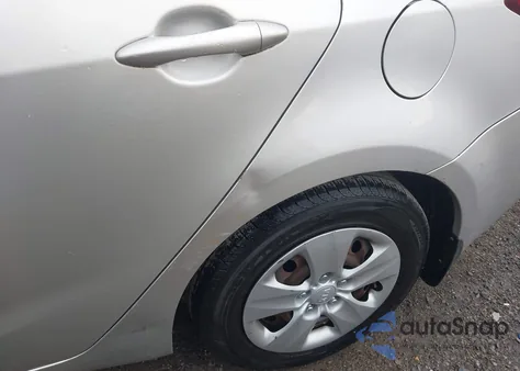 2014 Kia Forte Lx z USA, uszkodzony, nr VIN KNAFK4A66E5170630